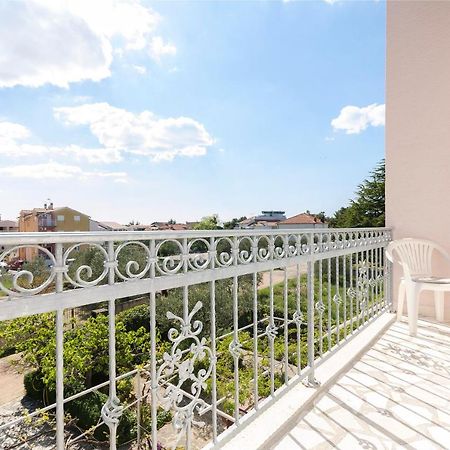 Apartment And Rooms Ema Vodice Ngoại thất bức ảnh