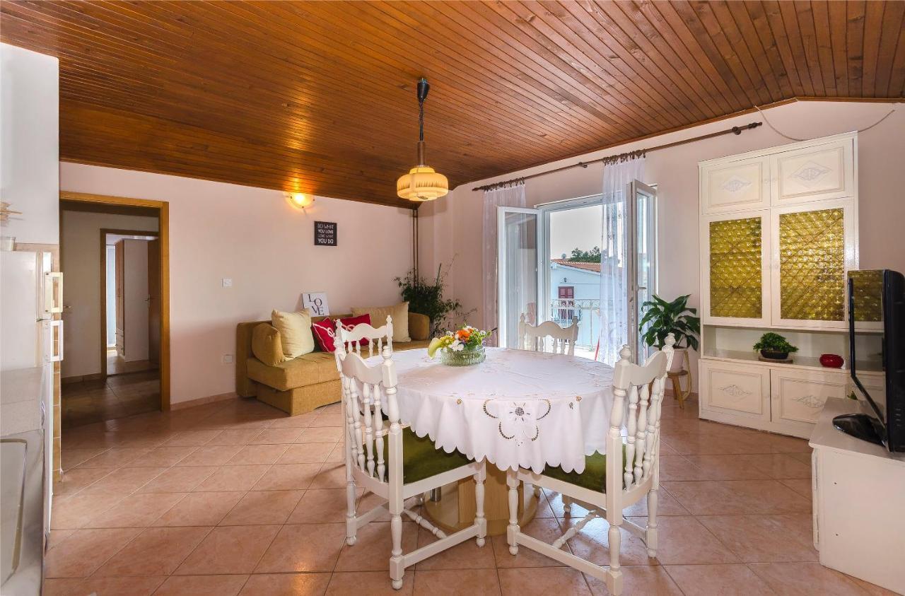 Apartment And Rooms Ema Vodice Ngoại thất bức ảnh