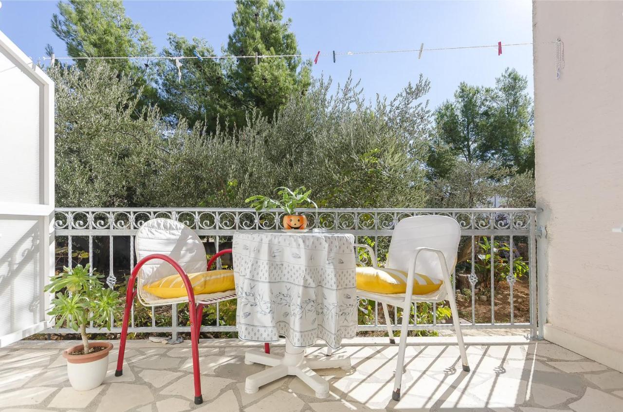 Apartment And Rooms Ema Vodice Ngoại thất bức ảnh