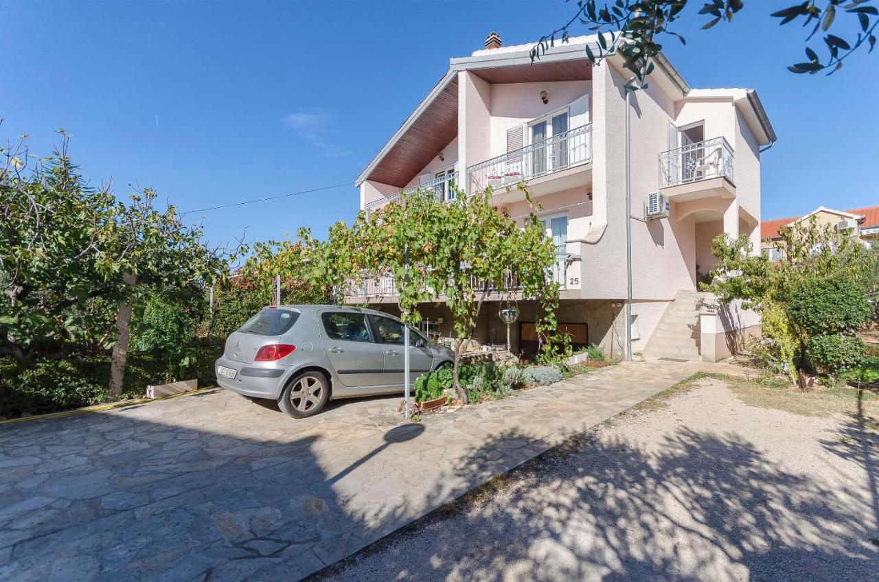 Apartment And Rooms Ema Vodice Ngoại thất bức ảnh