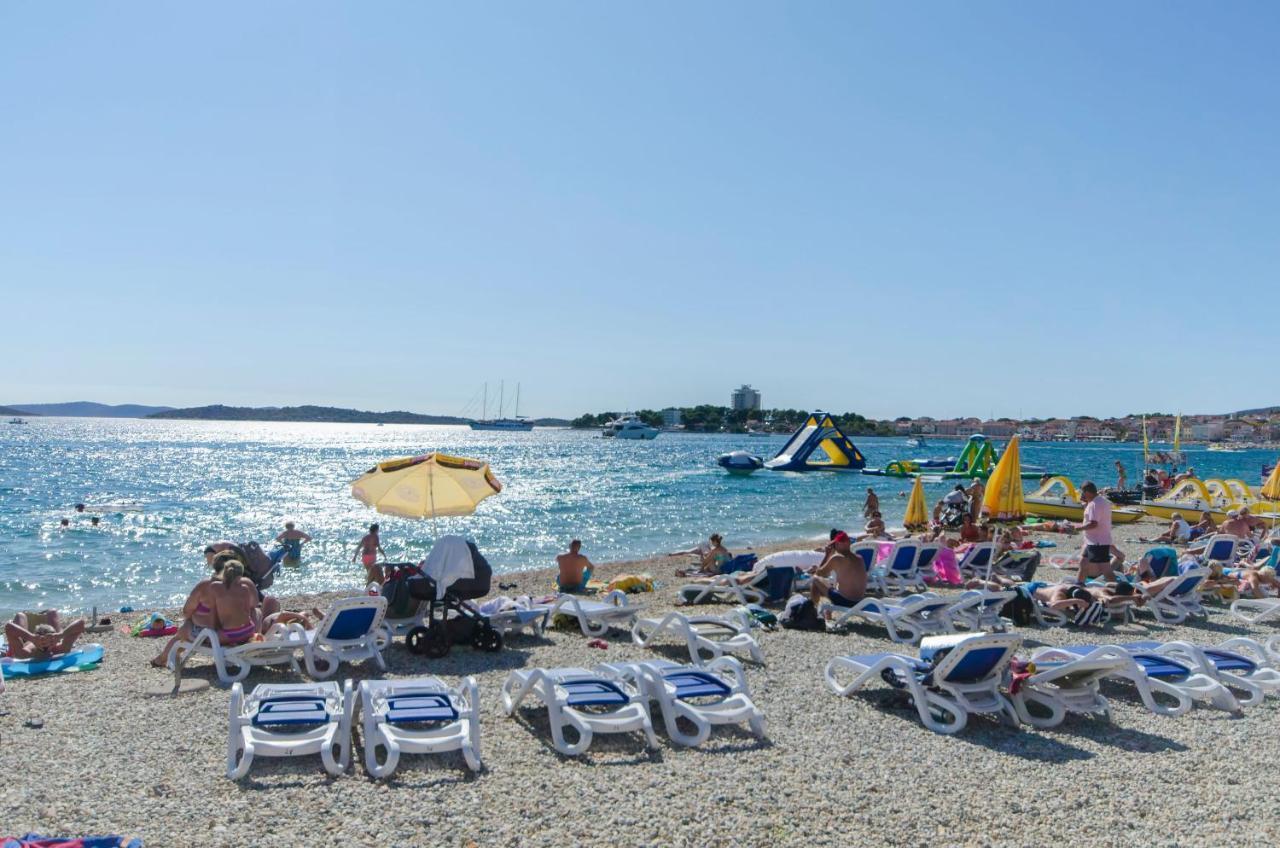 Apartment And Rooms Ema Vodice Ngoại thất bức ảnh