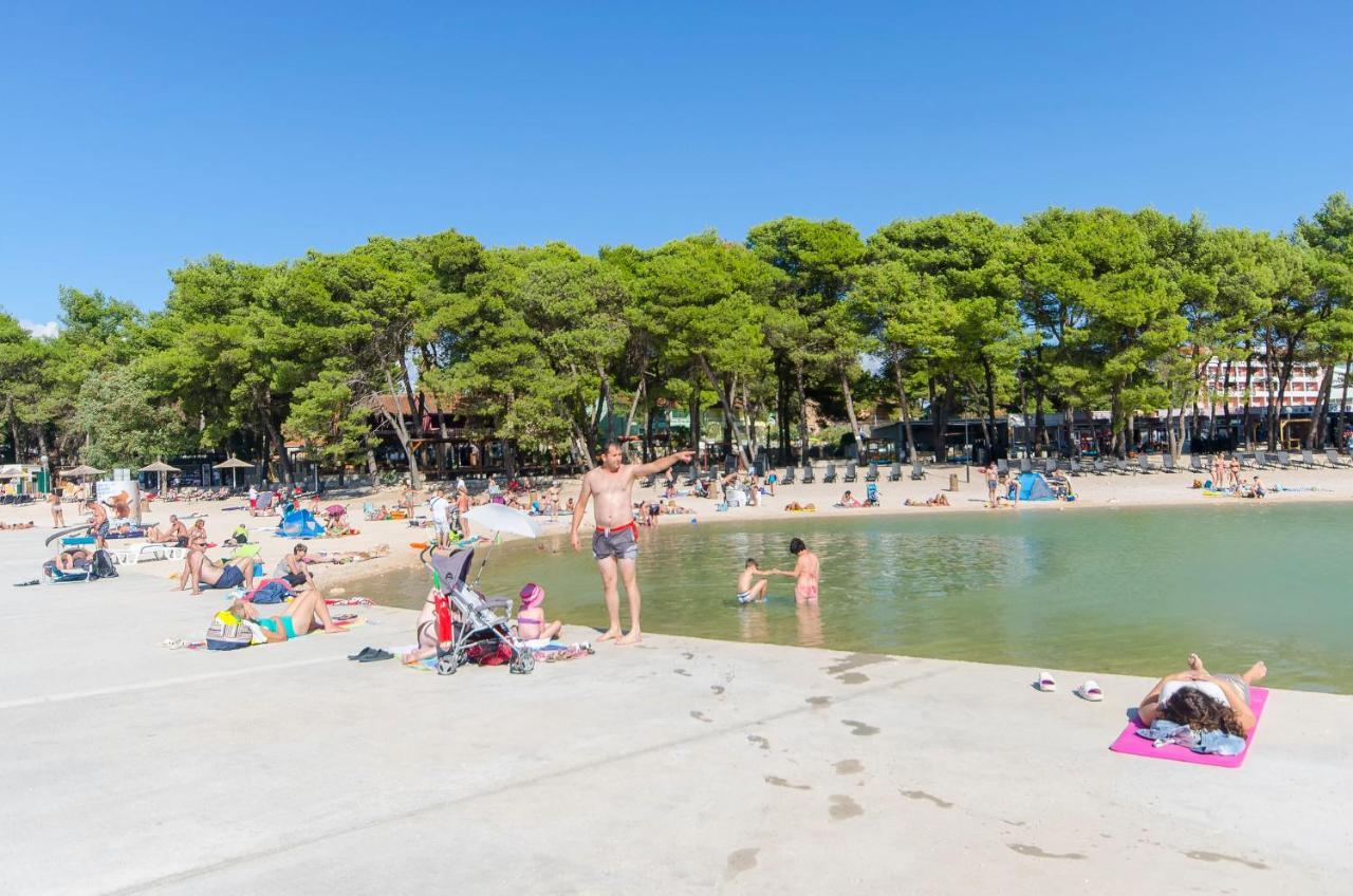 Apartment And Rooms Ema Vodice Ngoại thất bức ảnh
